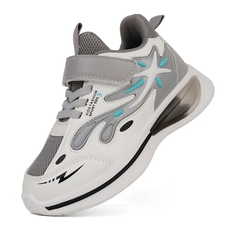Calzado deportivo de moda para exteriores para niños y niñas.