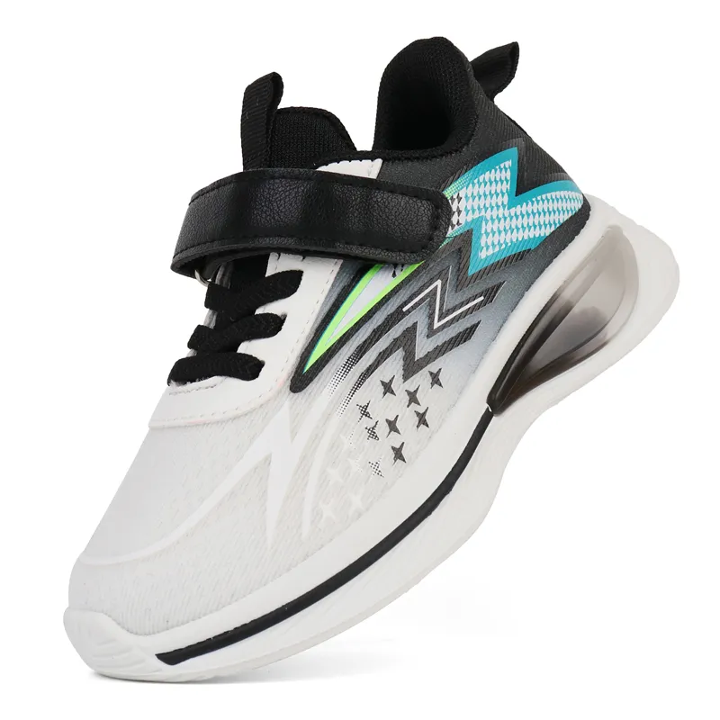 Calzado deportivo de moda para exteriores para niños y niñas.