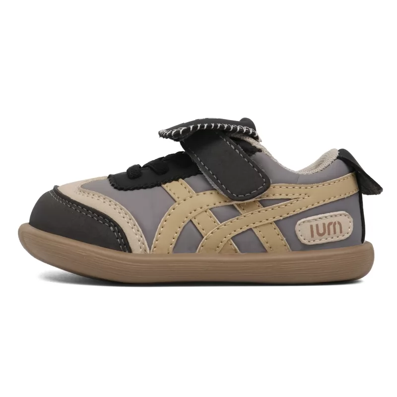 Zapatos de bebé antideslizantes transpirables informales para niños personalizados a la moda