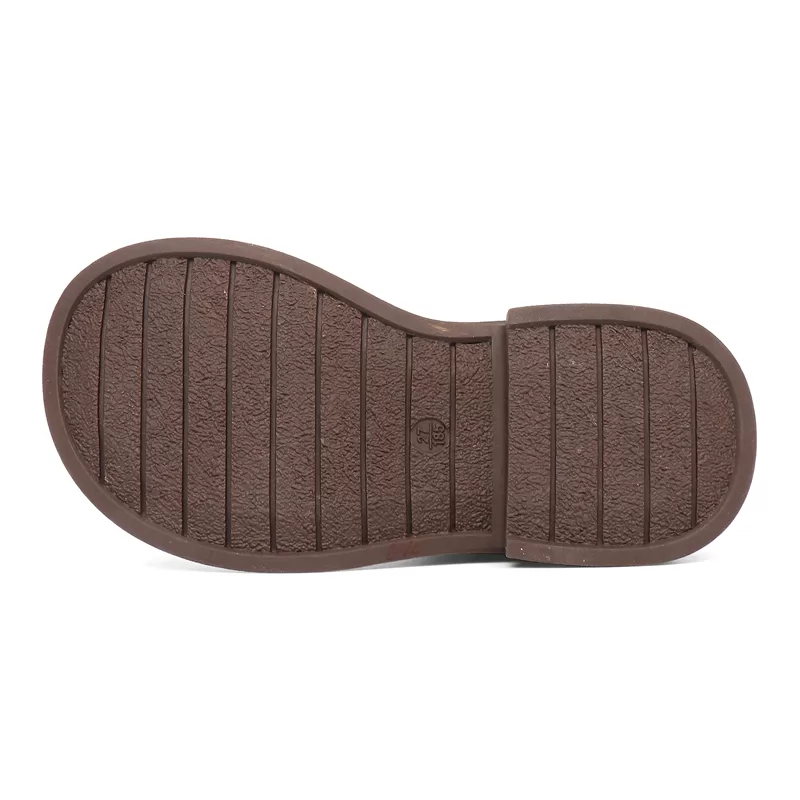 Zapatos casuales personalizados para niños, antideslizantes, botas transpirables con estilo para bebés y niños, botas casuales de cuero para exteriores