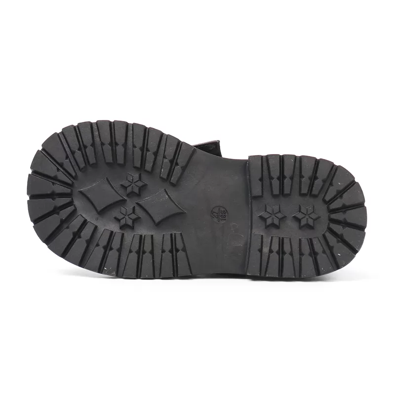 Zapatos informales para niños nuevos de fábrica, botas elegantes de caballero de cuero antideslizantes, botas transpirables Chukka para exteriores para niños