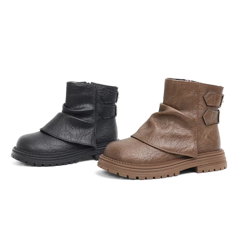 Zapatos informales para niños nuevos de fábrica, botas elegantes de caballero de cuero antideslizantes, botas transpirables Chukka para exteriores para niños